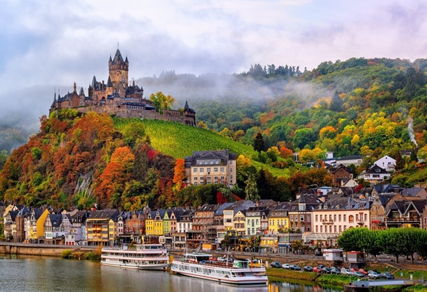 Discover Avalon River Cruising — with Shelley & Ted’s Signature Touch